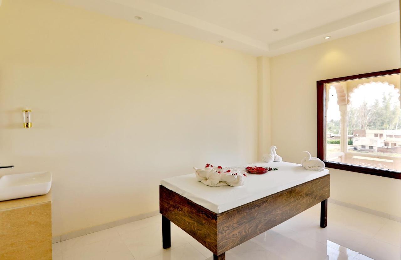Regenta Resort Bharatpur, Fatehpur Sikri Road Exteriör bild